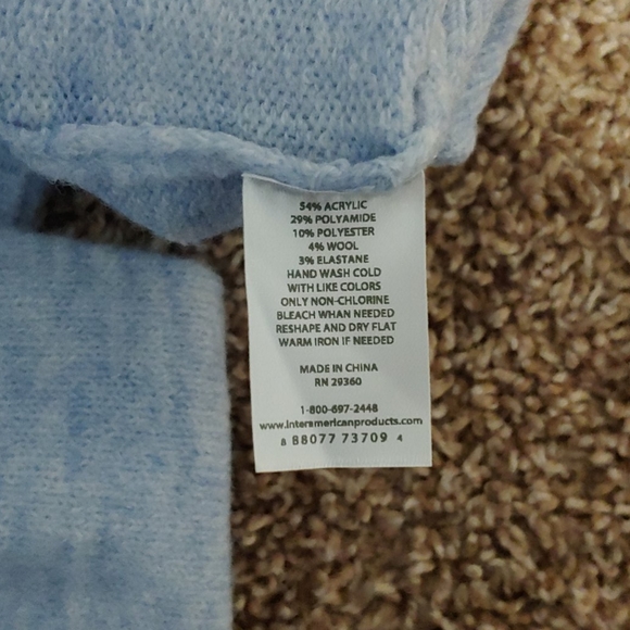 Dip Crew Sweater - Picture 2 of 2